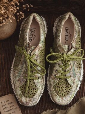 Laura Vita Limited Floral Leather Sneakers Green Botanical Side Zip EU 39 US 8.5